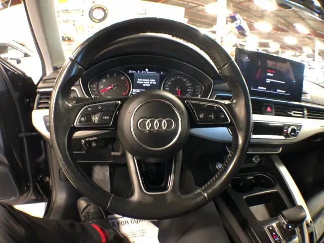 2020 Audi A4 KOMFORT AWD LEATHER SUNROOF B/SPOT CARPLAY CAMERA in Cars & Trucks in City of Toronto - Image 15