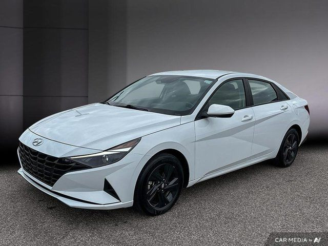 2023 Hyundai Elantra Privilégié| in Cars & Trucks in Laval / North Shore