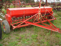 Massey Ferguson 33 Drill