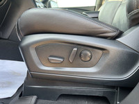 Recent Arrival! 4WD, 10.1 LCD Capacitive Portrait Touchscreen, 12 Speakers, 2 Additional Speakers, 3... (image 6)