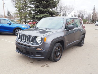 2017 Jeep Renegade FWD. 6-Speed. Traction Control. 2nd Tires. in Cars & Trucks in Edmonton - Image 4