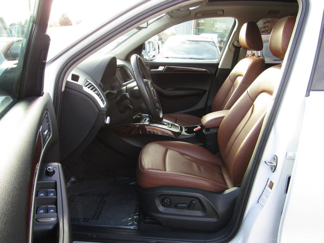 2012 Audi Q5 PREMIUM PLUS 2.0T QUATTRO B.S.A/PANOROOF/H.SEATS in Cars & Trucks in Calgary - Image 2