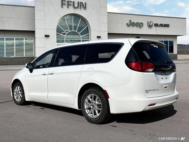 2023 Chrysler Grand Caravan SXT in Cars & Trucks in Saskatoon - Image 3