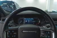 Land Rover Range Rover Velar P250 S 2023: - Extérieur métallisé gris EIGER sur intérieur en cuir noi... (image 3)