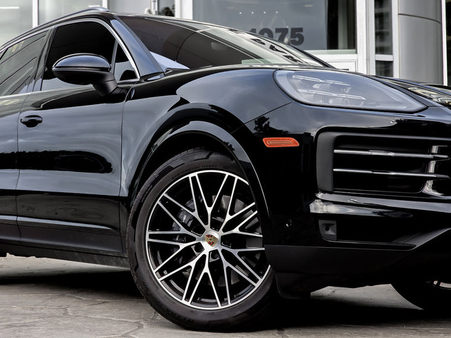 2024 Porsche Cayenne Safety Certified | AWD in Cars & Trucks in City of Toronto - Image 3