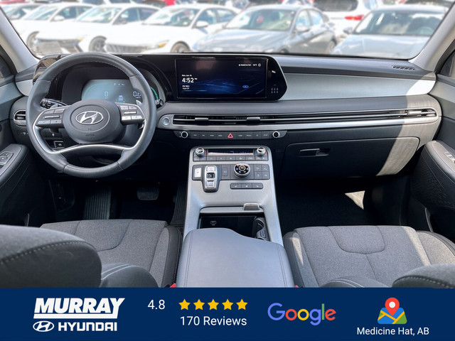 2023 Hyundai Palisade Preferred 8-Passenger AWD Apple CarPlay in Cars & Trucks in Medicine Hat - Image 2