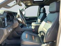 The Sierra AT4 offers powerful capability engineered to take you to all the places your boundless se... (image 9)