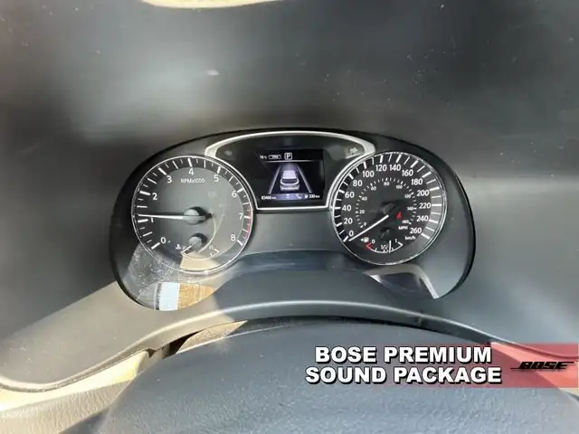 2019 Nissan Pathfinder 4x4 Platinum - Sunroof in Cars & Trucks in Edmonton - Image 11