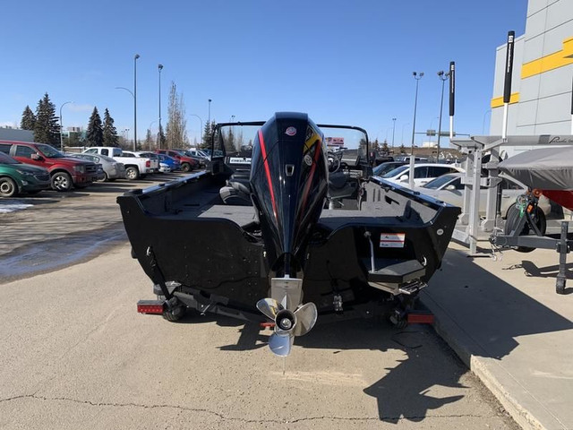 2023 Crestliner 1950 Fish Hawk in Powerboats & Motorboats in Calgary - Image 4