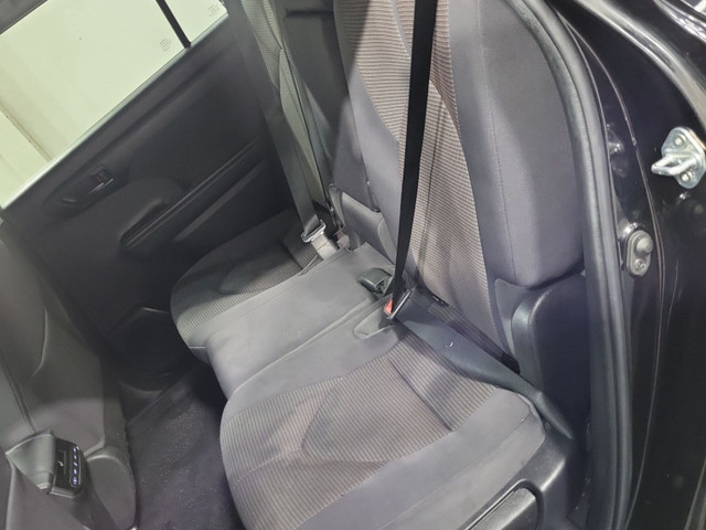 2022 Toyota Highlander HYBRID LE AWD | 8 PASS | CAM | BSM | ONE  in Cars & Trucks in City of Toronto - Image 4