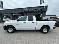 This RAM 1500 TRADESMAN, with a V6 Cylinder Engine engine, features a TRANSMISSION: 8-SPEED TORQUEFL... (image 1)