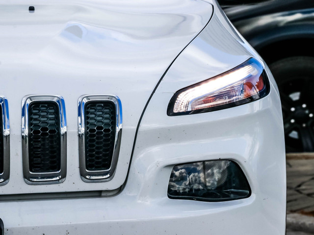 2018 Jeep Cherokee Limited in Cars & Trucks in London - Image 3