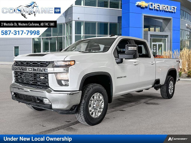 2022 Chevrolet Silverado 3500HD LT | Diesel | Long Box in Cars & Trucks in Calgary