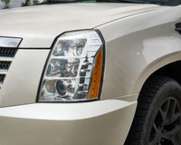 This Cadillac Escalade has a dependable Gas/Ethanol V8 6.2L/378 engine powering this Automatic trans... (image 8)