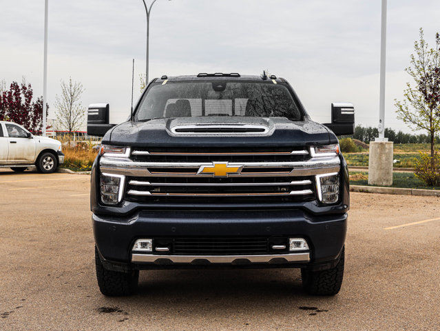 2022 Chevrolet Silverado 3500HD High Country Z71 in Cars & Trucks in Strathcona County - Image 3