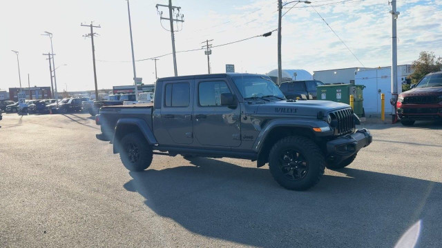 2022 Jeep Gladiator in Cars & Trucks in Edmonton - Image 4