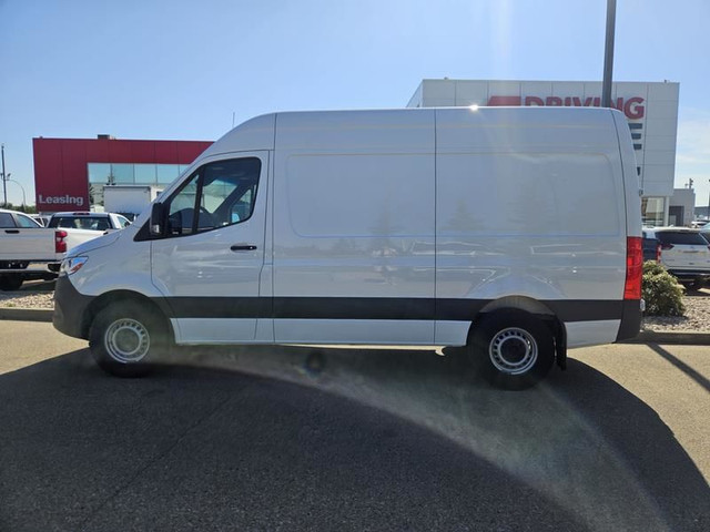 2023 Mercedes-Benz Sprinter Cargo Van 2500 High Roof I4 Gas 144" in Cars & Trucks in St. Albert - Image 2