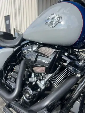 2023 Harley-Davidson FLHXS - Street Glide Special in Sport Touring in Winnipeg - Image 9