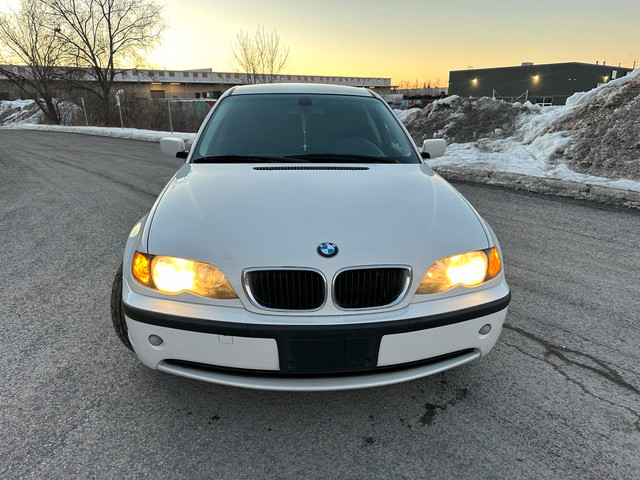 2003 BMW 3 Series 320i / TWO KEYS / VERY CLEAN CAR! NEW BRAKES A in Cars & Trucks in Ottawa - Image 2