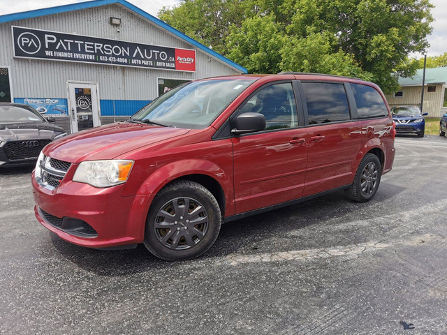 2014 Dodge Grand Caravan SE in Cars & Trucks in Belleville