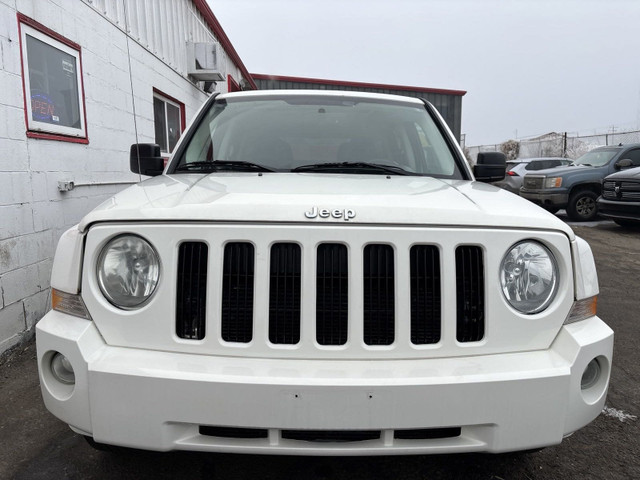 2009 Jeep Patriot LOW KMS TRUE NORTH EDITION | 4WD | HEATED SEAT in Cars & Trucks in Calgary - Image 4