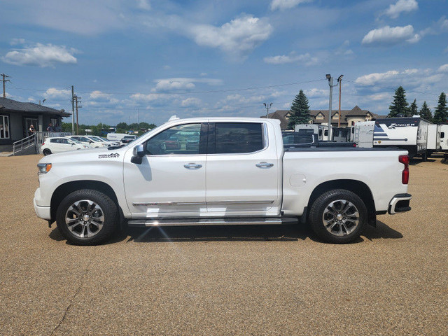 2022 Chevrolet Silverado 1500 High Country in Cars & Trucks in St. Albert - Image 3
