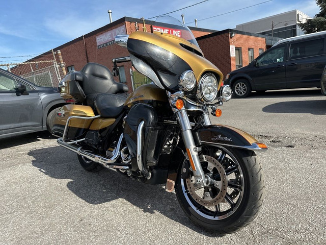  2017 Harley-Davidson Ultra Limited in Touring in City of Toronto - Image 4