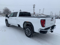 Sierra 3500HD, 4WD, 18" Aluminum Wheels, 6.6L Duramax V8 Turbo Diesel, 10-Speed Automatic Transmissi... (image 2)