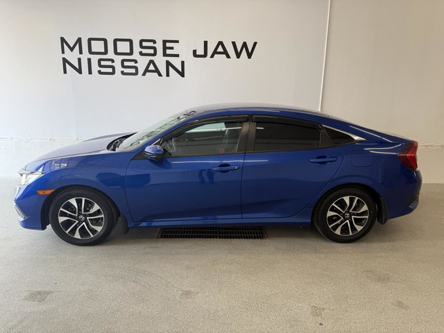 2020 Honda Civic Sedan LX CVT Sedan for sale in Cars & Trucks in Moose Jaw - Image 2