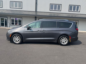 2021 Chrysler Pacifica Touring-L