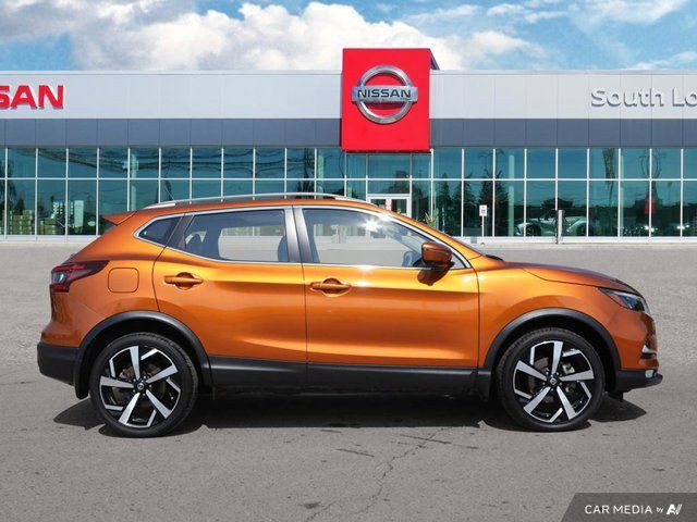 2021 Nissan Qashqai SV in Cars & Trucks in London - Image 2