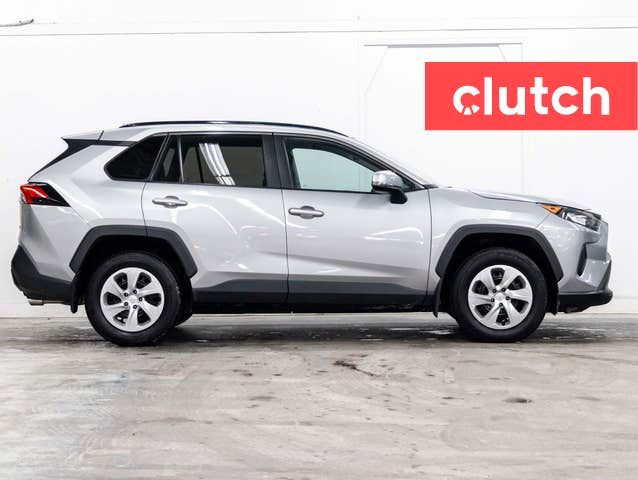 2019 Toyota RAV4 LE w/ Apple CarPlay, Heated Front Seats, Rearvi in Cars & Trucks in Ottawa - Image 4