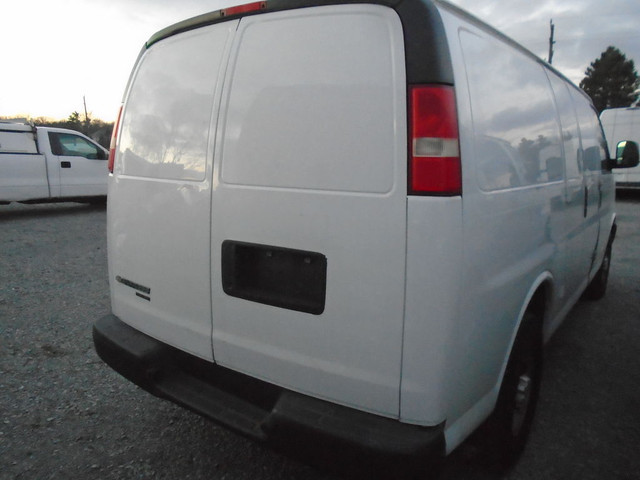  2014 Chevrolet Express RWD 3500 135 in Cars & Trucks in St. Catharines - Image 4
