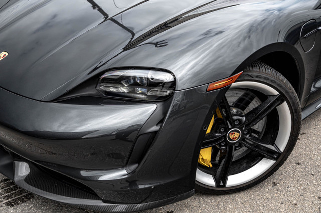 2020 Porsche Taycan TURBO S | 750 HP | COOLED SEATS | NAVI | in Cars & Trucks in City of Toronto - Image 4