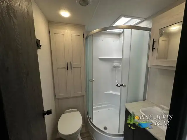 2023 KZ Sportsmen 363FL in Travel Trailers & Campers in Truro - Image 25