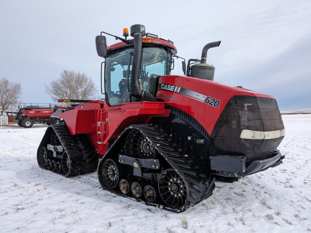 2016 Case IH Tracked Tractor Steiger 620 in Farming Equipment in Regina - Image 2