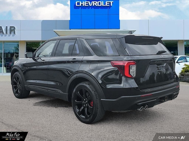 2022 Ford Explorer ST in Cars & Trucks in Ottawa - Image 4