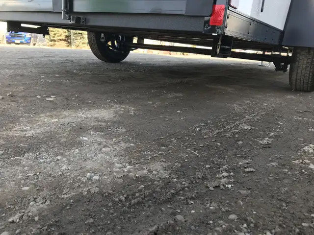 2025 IRON SERIES IRON V-NOSE CARGO - SINGLE AXLE STEEL TRAILER in Cargo & Utility Trailers in London - Image 9