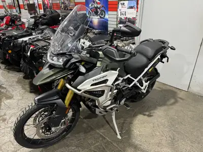 GREAT DEAL! 2023 Triumph Tiger 1200 Rally Explorer (Matte) Sport Touring EXCELLENT CONDITION 6,099 K...