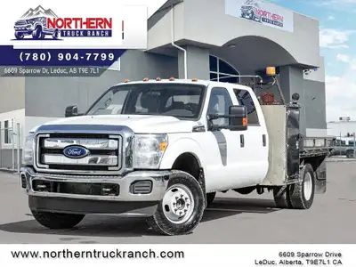 2014 Ford F-350 Chassis XLT CREW CAB 4X4 FLAT BED TRUCK