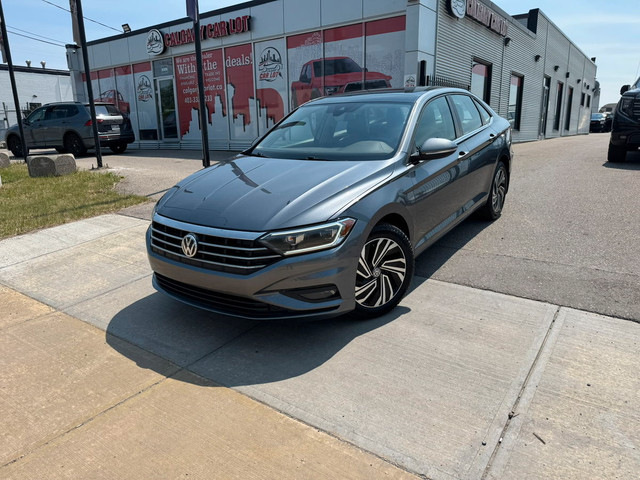 2019 Volkswagen Jetta SEL Premium 1.4L FWD in Cars & Trucks in Calgary