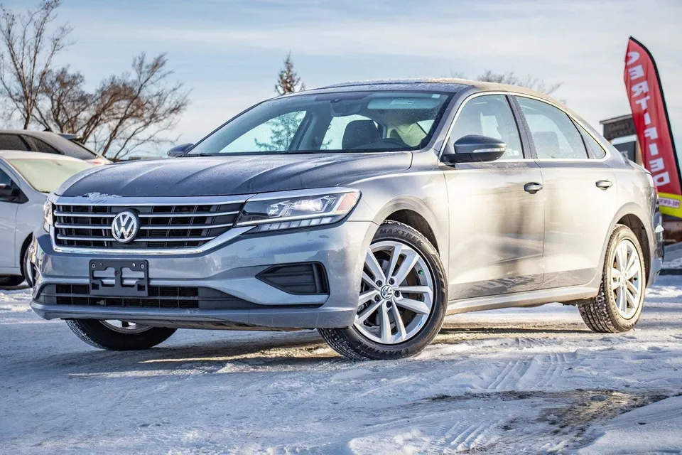 2021 Volkswagen Passat Highline Highline | LEATHER | SUNROOF...