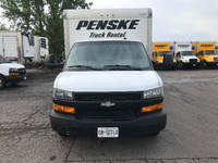 2019 CHEVROLET G33903;Light Duty Trucks - VAN TRUCKS - CUTAWAY-CUBE VAN DELIVERY TRUCK Penske Locati... (image 1)