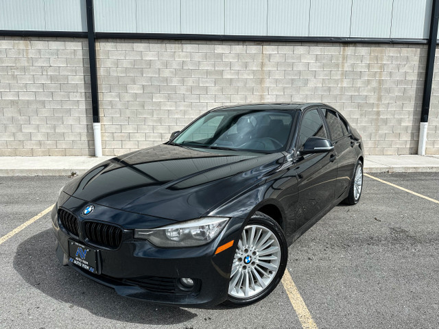 2012 BMW 3 Series 320i **DEALER SERVICED**RECORDS AVAILABLE** in Cars & Trucks in Hamilton