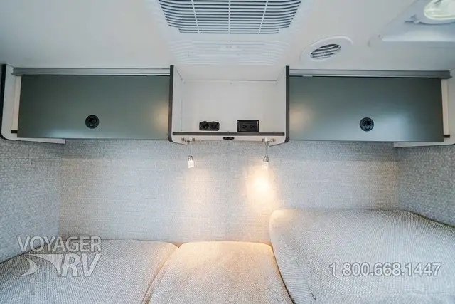 2025 Winnebago Ekko 22A AWD POP-TOP in RVs & Motorhomes in Kelowna - Image 21