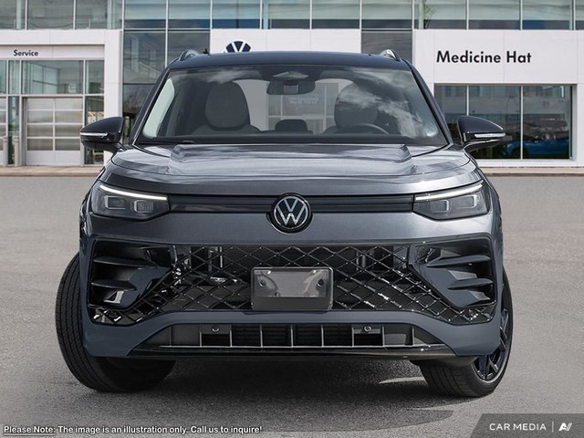 2025 Volkswagen Tiguan Comfortline R-Line Black Edition in Cars & Trucks in Medicine Hat - Image 3