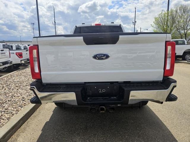 2023 Ford Super Duty F-250 SRW XLT in Cars & Trucks in St. Albert - Image 4