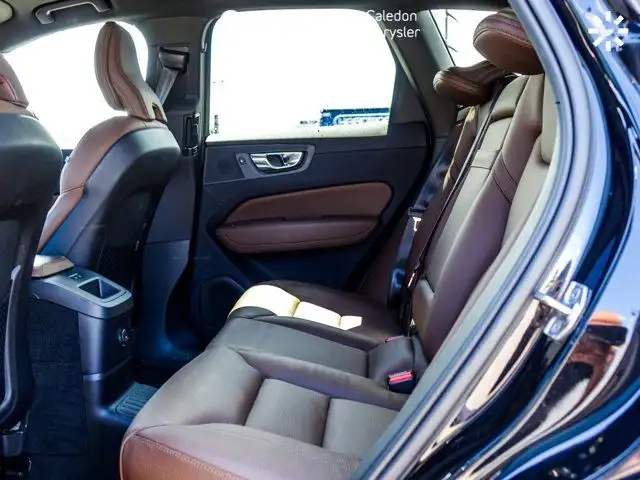 2021 Volvo XC60 Inscription Expression AWD Pano Sunroof Navi in Cars & Trucks in Mississauga / Peel Region - Image 50