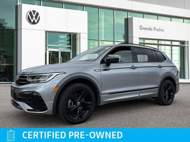 2024 Volkswagen Tiguan Comfortline R-Line Black Edition in Cars & Trucks in Grande Prairie