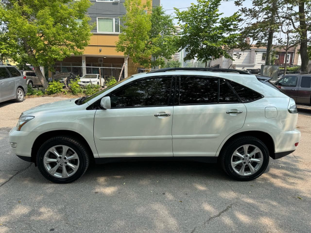 2009 Lexus RX 350 NAV! LOADED! - 4X4 in Cars & Trucks in City of Toronto - Image 2